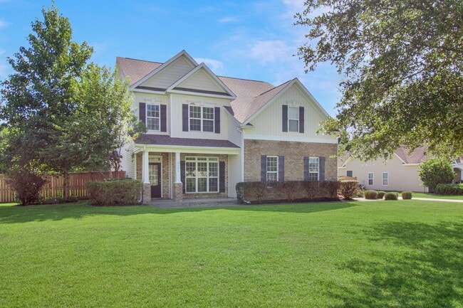 Building Photo - 159 River Winding Rd