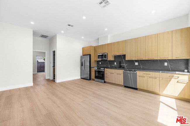 Photo - 5127 Don Pio Dr