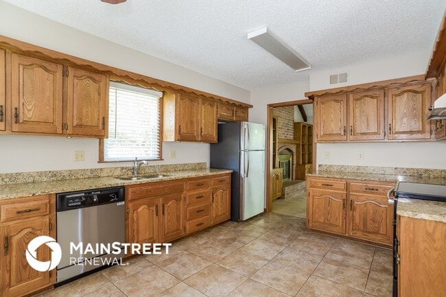 Photo - 14620 W 65th Terrace