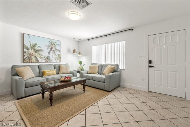 Photo - 742 111th Ave N