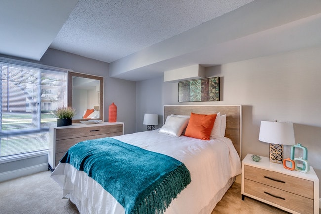River Pointe Apartments