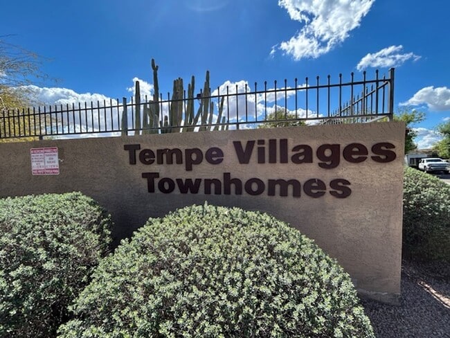 Photo - 1634 W Village Way