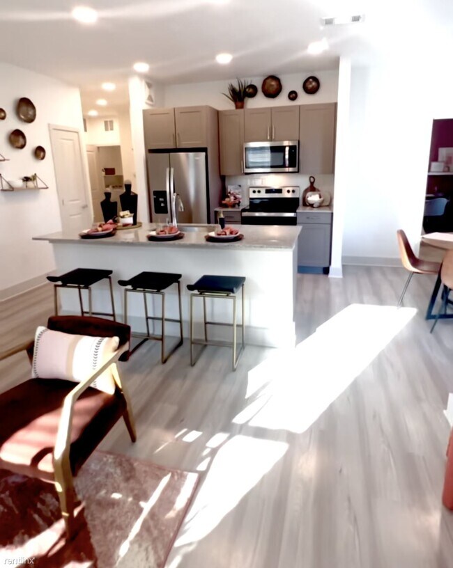 Photo - 1 br, 1 bath Condo - 26503 E University Dr