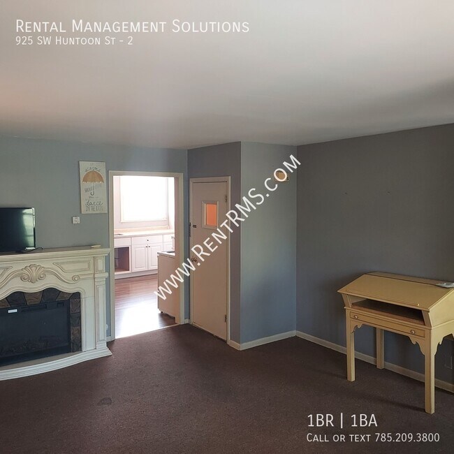 Photo - 925 SW Huntoon St Unidad 2