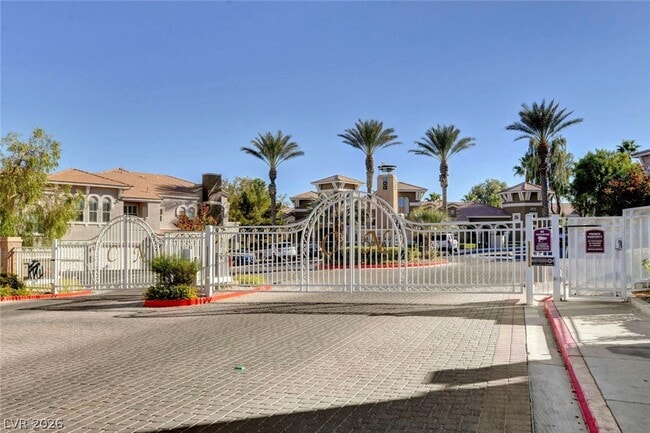 Photo - 10001 Peace Way Unit 1228