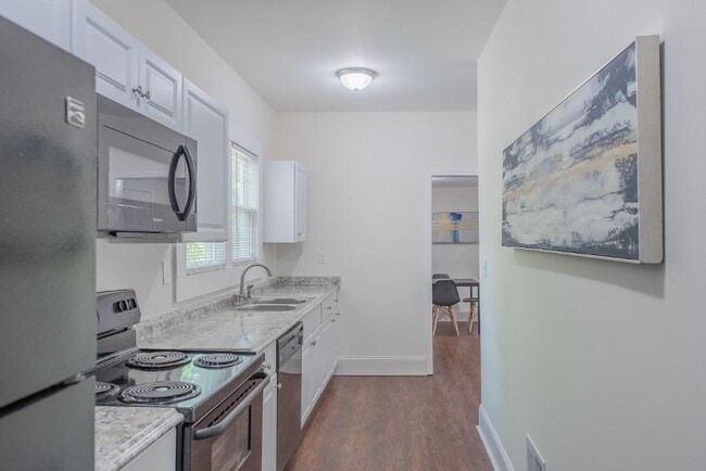 Building Photo - 753 Charlotte Pl NW Rental