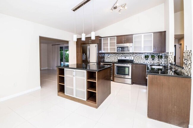 Photo - 8111 Cedar Hollow Ln