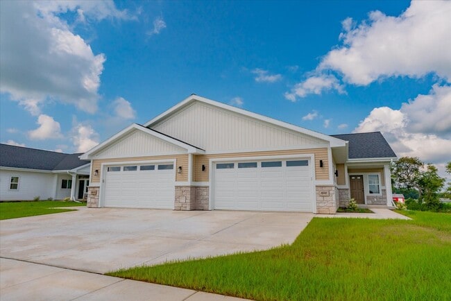 Photo - 1430 Palm Grass Way