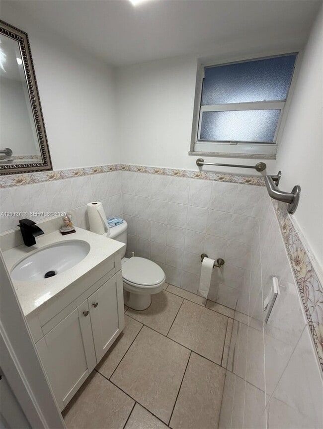 Photo - 310 Fontainebleau Blvd Unit 206