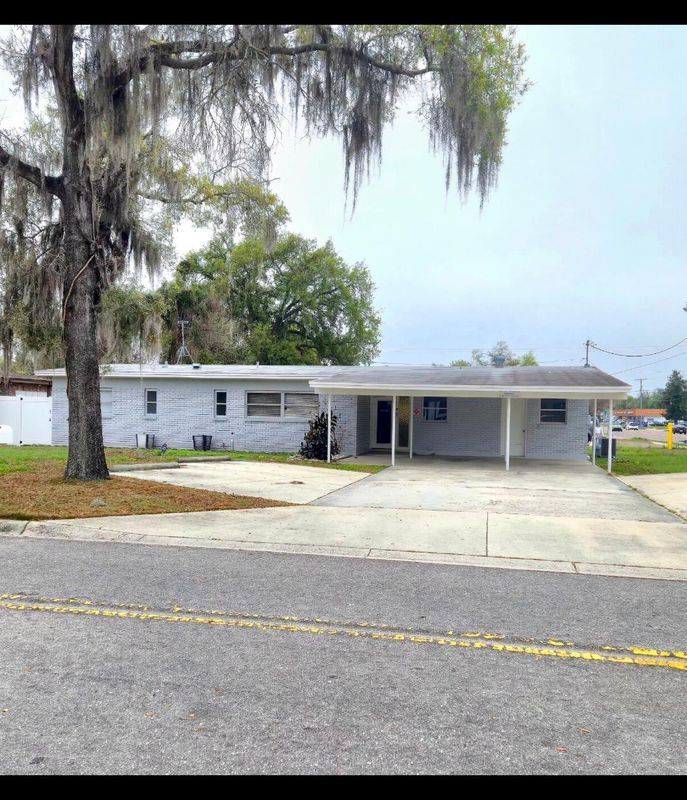 Photo - 101 Emily Ln