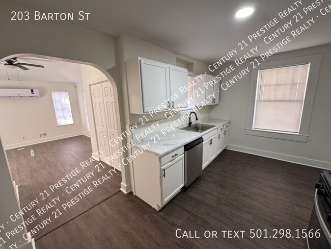 203 Barton St