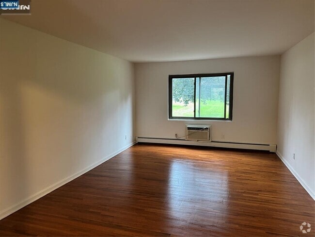 Building Photo - 105 Bellgrove Dr Unit 4A Rental