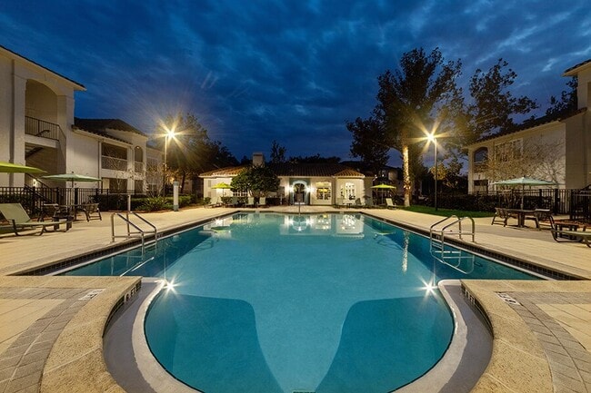 Photo - Vinings at Hunter's Green