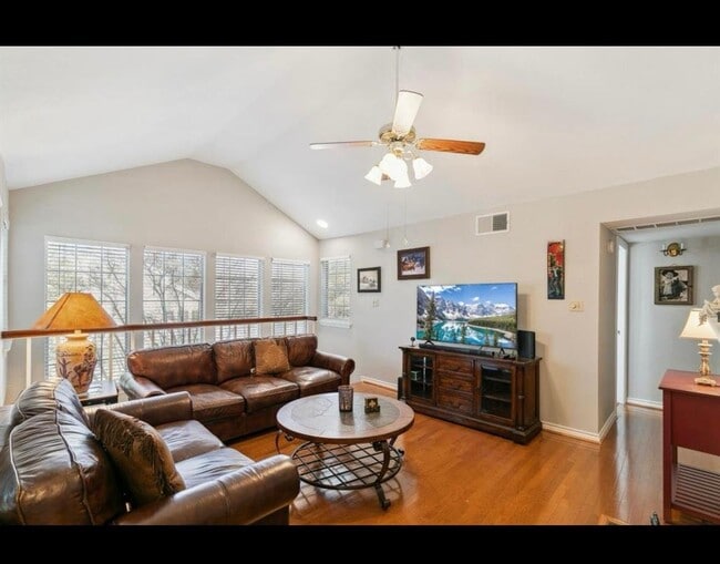 Photo - 6220 Bentwood Trail Unit Apt 1502