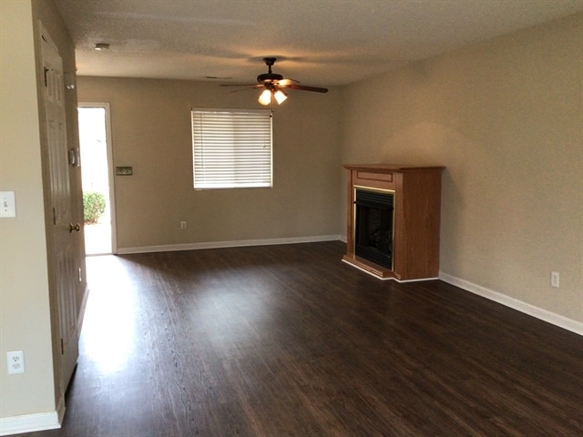 Photo - 3744 Foxton Dr