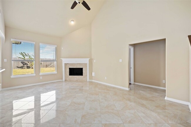 Photo - 6303 Atlasridge Dr