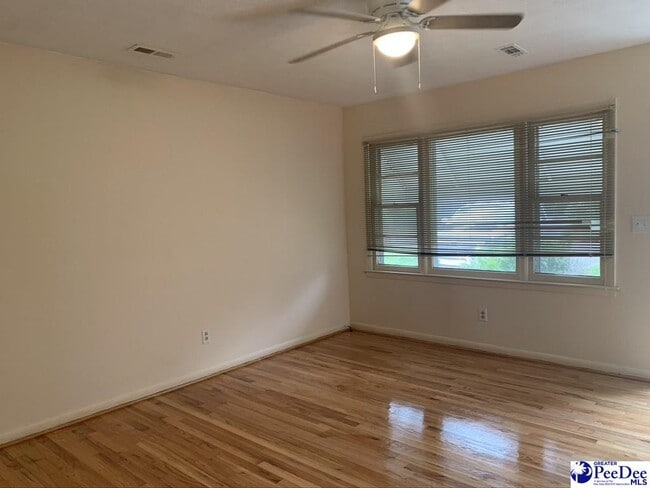 Photo - 1108 Elmgrove Ave