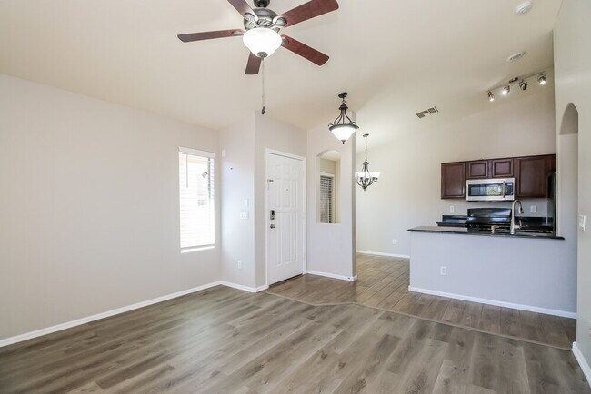 Photo - 35671 N Mirandesa Dr