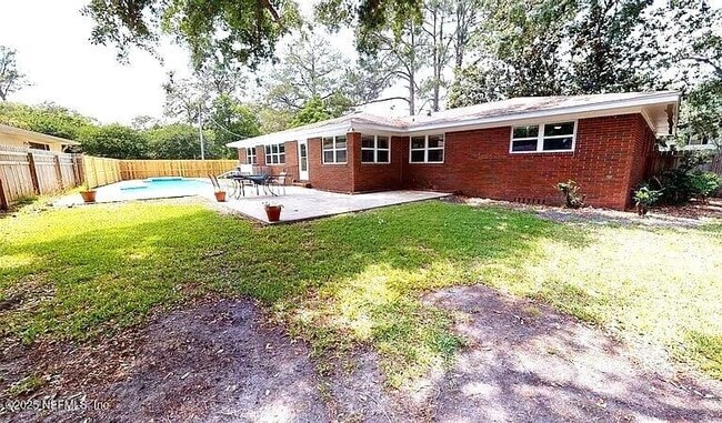 Photo - 2704 Boquette Ave