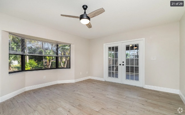 Building Photo - 1315 Armory Dr NE Rental