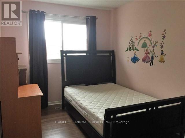 Photo - 940 Hampstead Ct