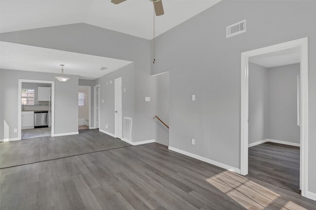 Photo - 18619 Haughland Dr