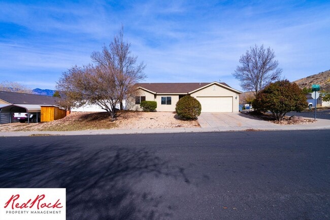 Photo - Inviting 3-Bedroom Home with Garage and Pr...