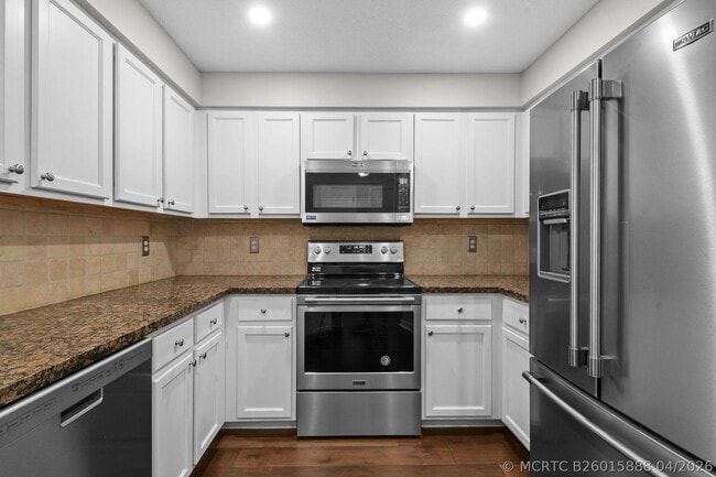 Photo - 175 Galicia Way Unit 211