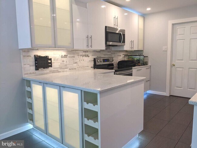 Photo - 3 Kaylin Corner