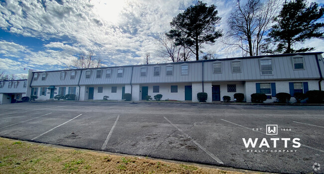 Building Photo - Medford Manor Apartments