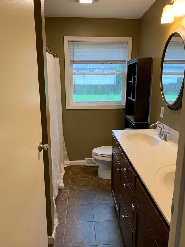 Photo - 2125 Hollywood Blvd