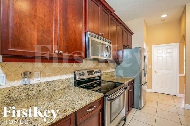 Photo - 1241 SW Wellington Ave Casa