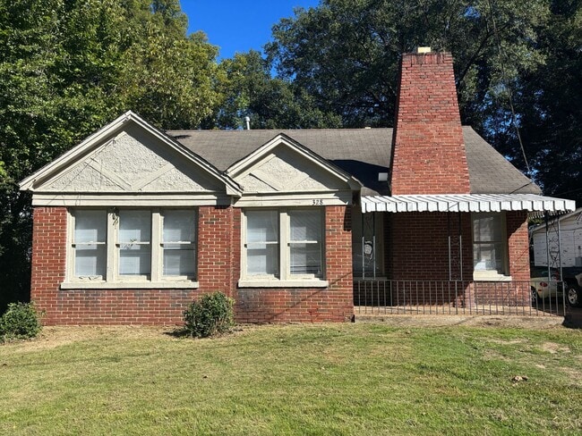 Building Photo - 389 Hodges St