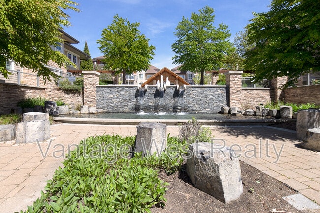 Building Photo - 1089-1089 Sunset Dr