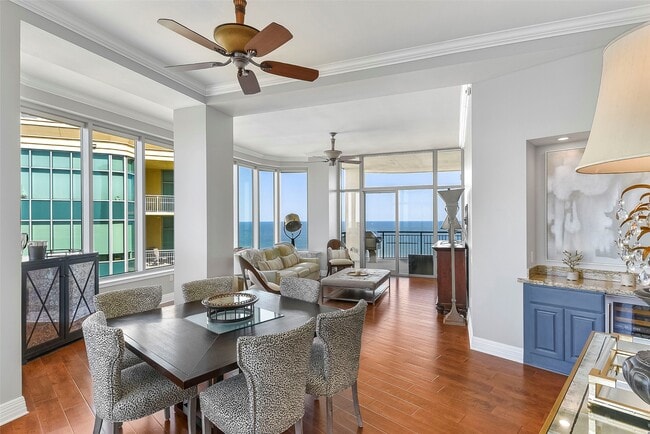 Photo - 801 E Beach Dr Unidad TW2704