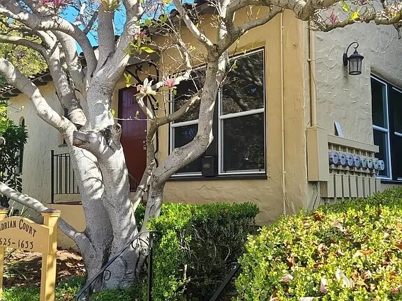 Photo - Cadrian Court