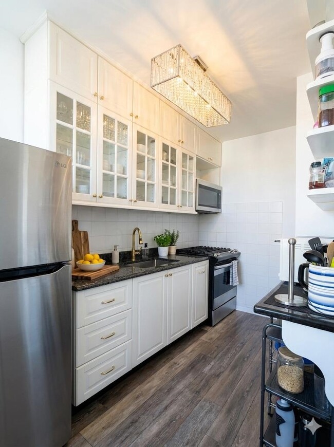 Photo - 316 27th St Unit 3