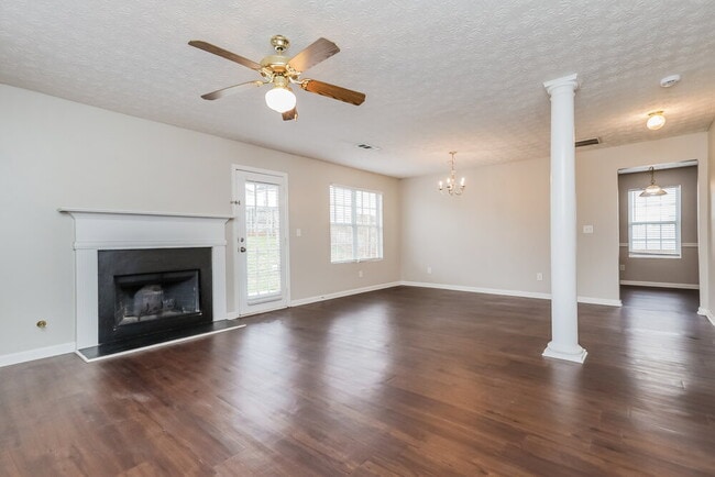 Photo - 5055 Tussahaw Crossing