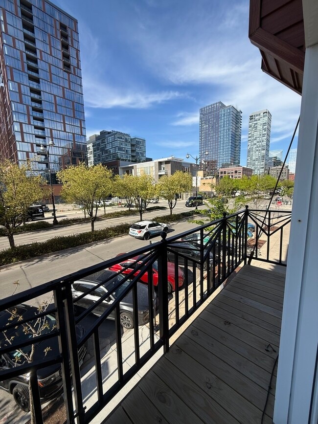 Photo - 1111 W Randolph St
