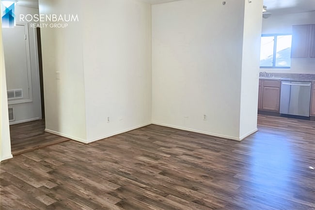 Photo - 114 S Virginia St Unidad A