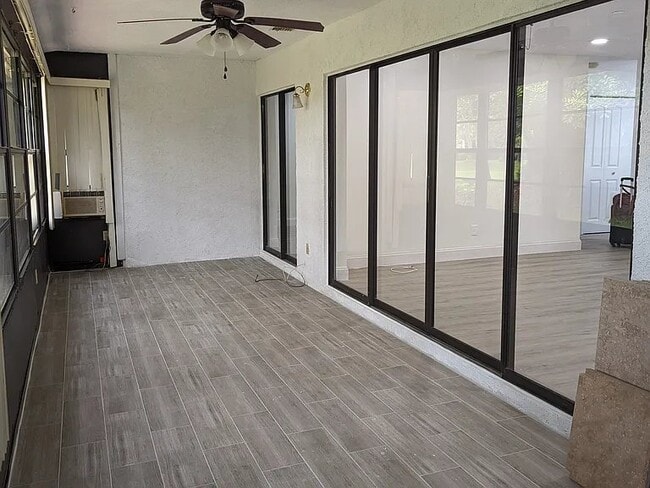 180 Joanne Pl