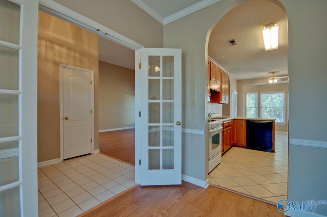 Photo - 97 S Interlaken Dr