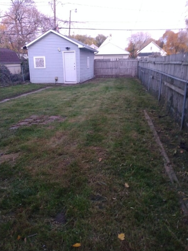Photo - 621 Raymer Blvd