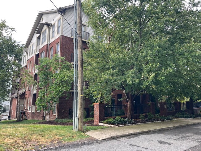 Photo - 3102 West End Cir Unit Apt 403