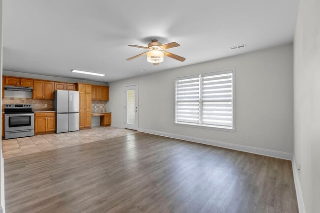 Photo - 2644/2646 Travelers Way Unidad 2646