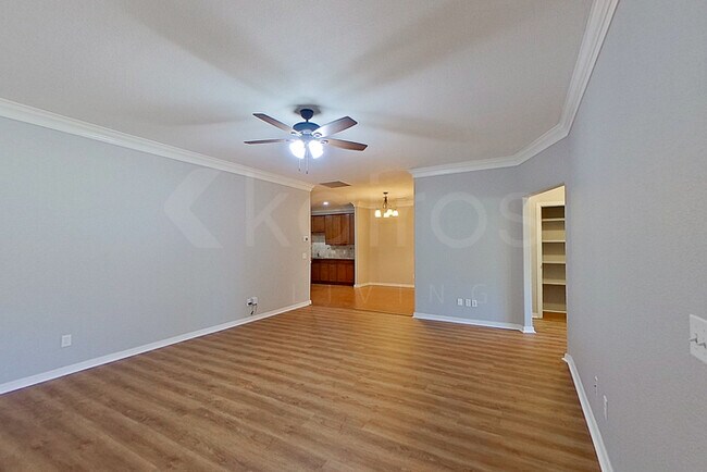 Photo - 7135 Mosley St