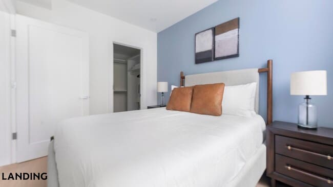 1128 10th St NW Unit 102