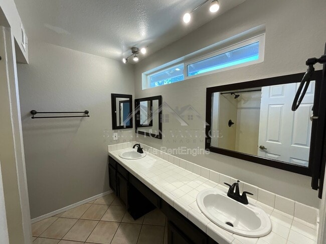 Photo - 904 W Plata Ave