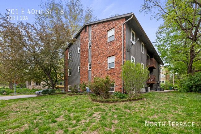 Photo - 701 E 40th St Apartamento Unidad 8