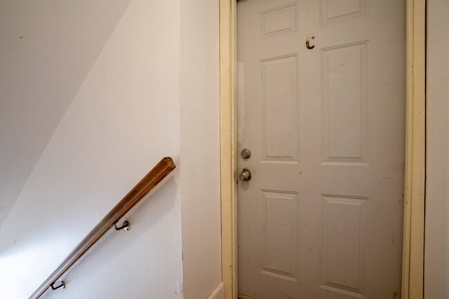 4 Lebanon Ct Unit C